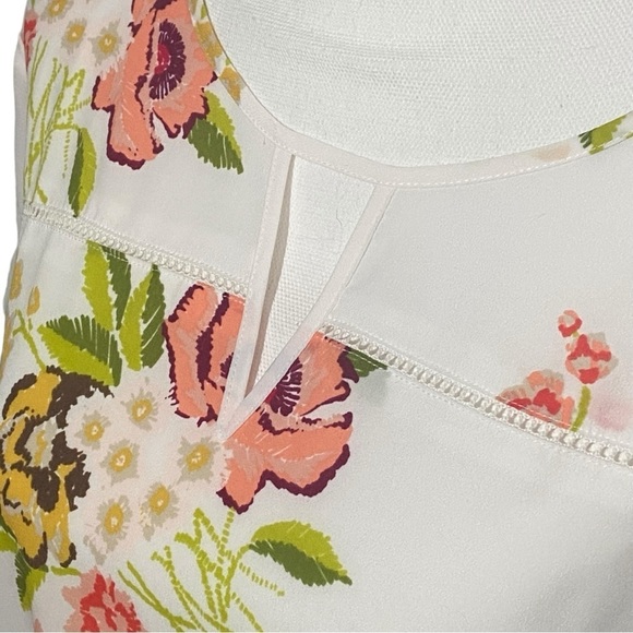Van Heusen Cream and Pink Floral Top - Picture 3 of 5